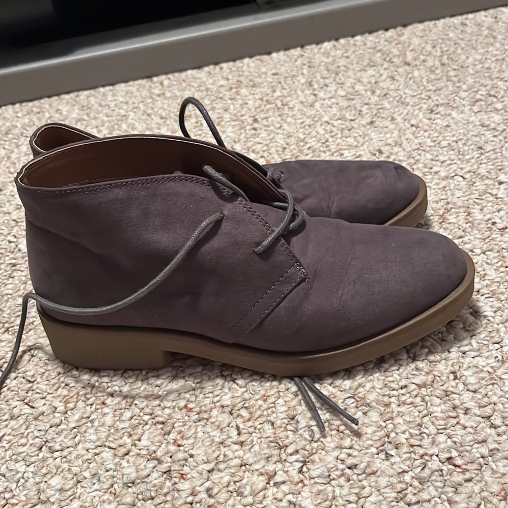 American Eagle ankle boots